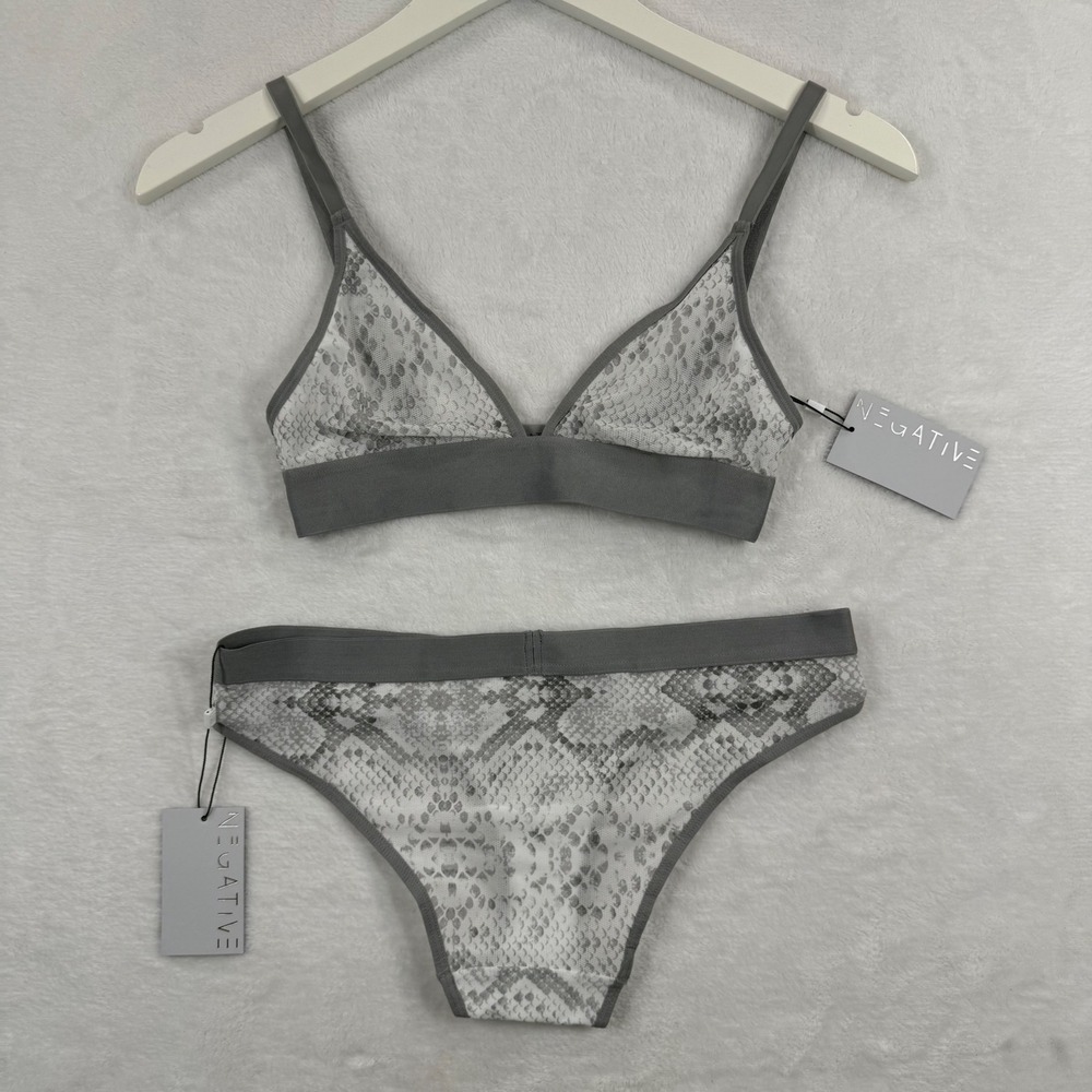 Negative Underwear Sieve Triangle Bra & Brief Set White Boa Snakeskin Size 0 XS